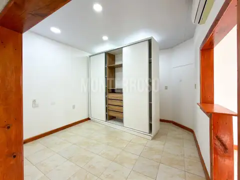 Depto Tipo Casa en Alquiler de Monoambiente