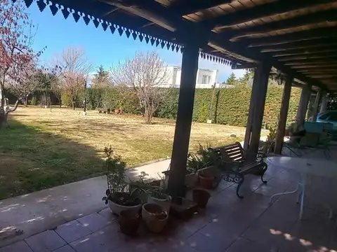 CASA VENTA B° PRIVADO PERMUTA CASA ZONA BENEGAS