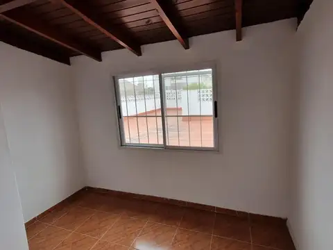 galpon + 2 deptos + lote libre de 360m2 (MP1275-A565)