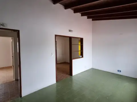 Galpon en Venta en Villa Ballester, USD 229.000