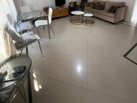 Depto Tipo Casa en Venta al Oeste