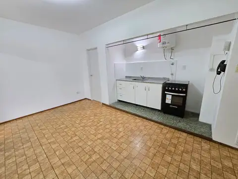 Departamento Monoambiente  en Alquiler en Haedo
