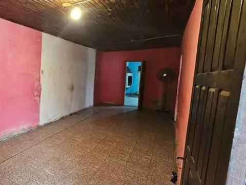 Casa 4 ambientes con 1 baño