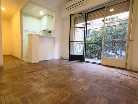 Pasaje Juan Buschiazzo 3050 , Piso 2