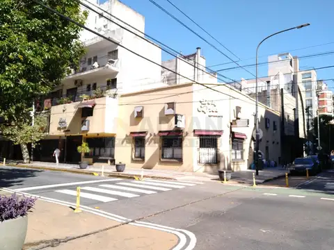 Local en Venta Via Pública