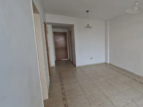 Departamento en Alquiler en Parque Centenario, $ 790.000