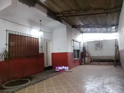 Depto Tipo Casa 4 ambientes con 1 baño