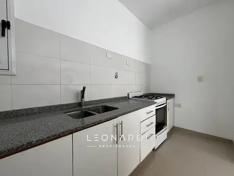 Departamento en Alquiler con 1 cocheras