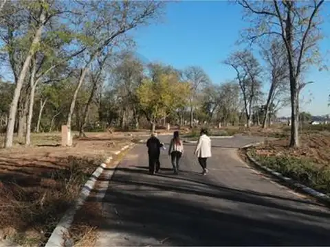 Mrb. Lote Interno Financiado Barrio Village Joven.