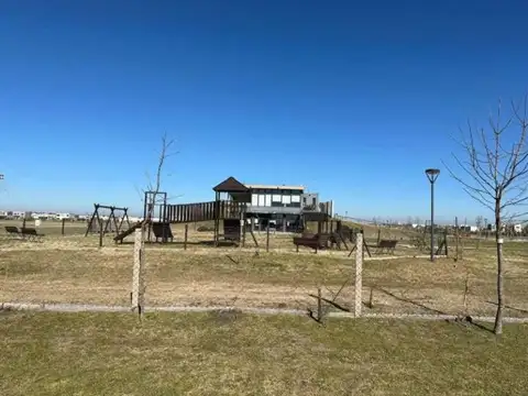 Terreno en Venta en Countries y Barrios Cerrados en Berazategui, USD 60.000