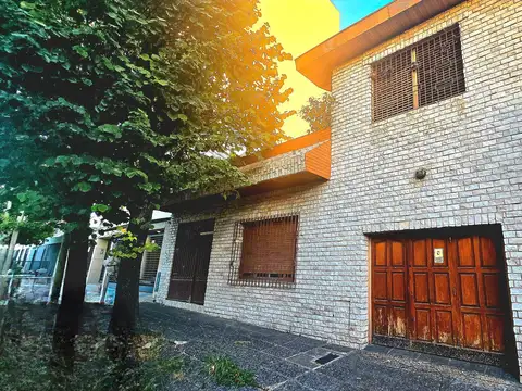 Casa  en Venta en Villa Bosch, Tres de Febrero, G.B.A. Zona Oeste