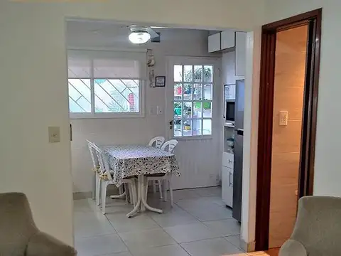 Depto Tipo Casa 3 ambientes con 1 baño