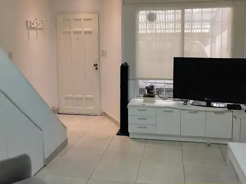Depto Tipo Casa en Venta en Ramos Mejia, USD 115.000