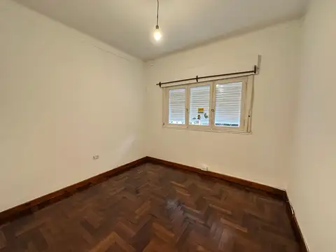 Depto Tipo Casa en Alquiler en Los Troncos, USD 1.200