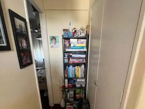 Venta. 3 Ambientes. Balcón. Superí y Los Incas. APTO CRÉDITO