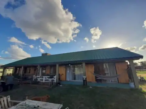 VENTA QUINTA ESTILO CAMPO CASA 3 AMB ALEJANDR KORN