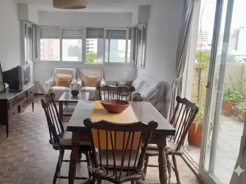 Departamento de dos dormitorios y escritorio en VENTA