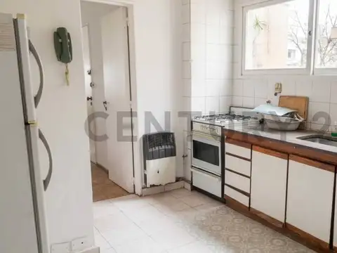 9 entre 47 y 48 700, Piso 5
