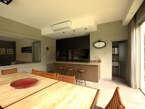 Buenos Aires Village, Flaubert 1300