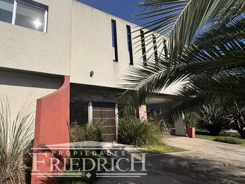 Casa en Venta de 4 dormitorios