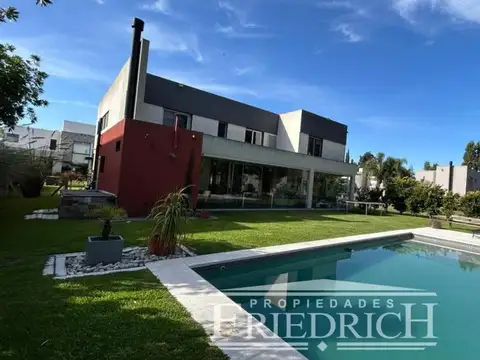 Casa en Venta de 4 dormitorios