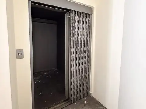 Galpon en Alquiler en Agronomia, $ 3.300.000