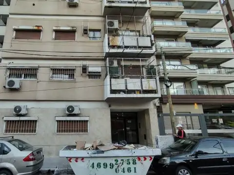 Departamento 2 ambientes con patio