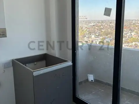 Montevideo 1400, Piso 1