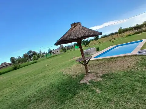 Venta Quincho Con pileta en Maipu