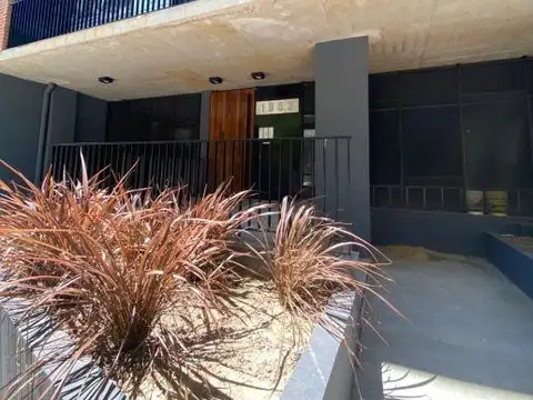 Departamento en dúplex en venta 3 ambientes en Tigre Centro