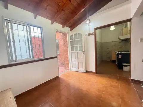 Depto Tipo Casa en Venta en Munro, USD 89.000
