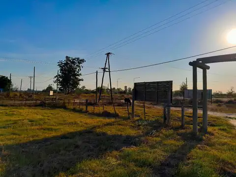 Terreno en Venta en Esquina, USD 8.000