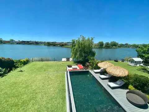 Barrio Cerrado Barbarita, Troncos del Talar