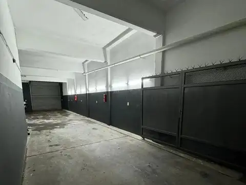 Galpón en venta La Plata Av.120 entre 527 y 528
