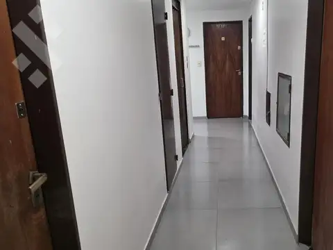 Oficina en Alquiler 40 años