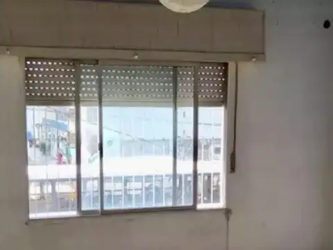 Local en Venta 40 años