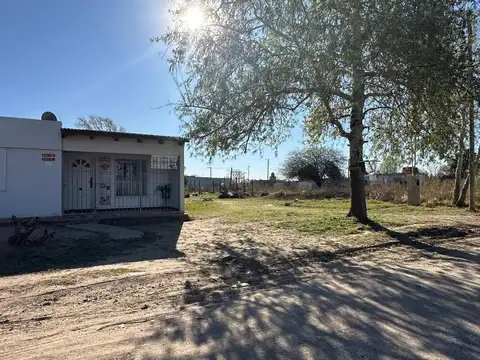 Casa en Venta en Malvinas Argentinas, Colón