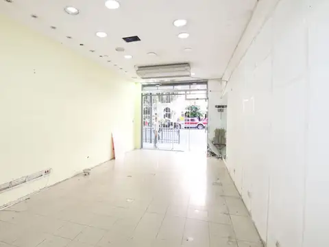Local en Venta en Barrio Norte, USD 680.000