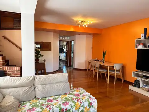 Casa en Alquiler de 5 dormitorios