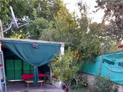 Venta casa esquina Bª Foecyt 3 dormitorios