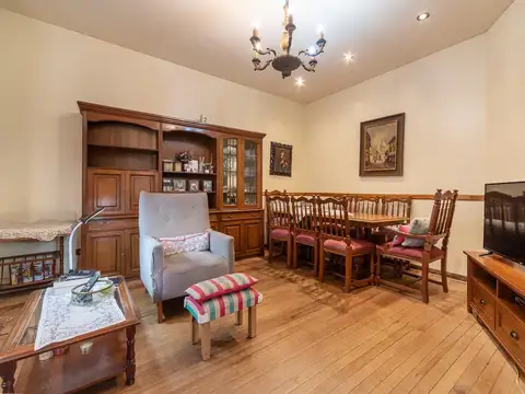 Casa 4 ambientes con 1 baño