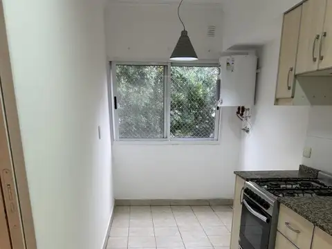 Departamento en Alquiler en Florida Mitre/Este, $ 1.300.000