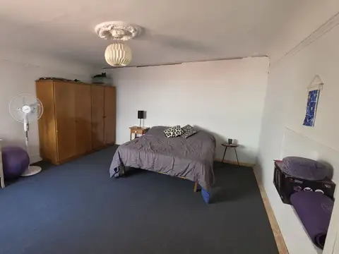 Depto Tipo Casa en Venta 80 años