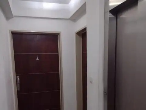 Departamento en Alquiler en Caseros, $ 600.000