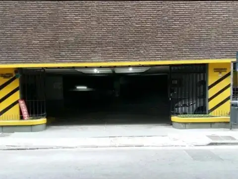 Rivadavia 900