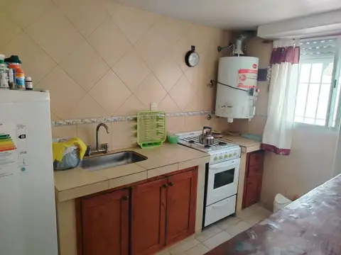 Depto Tipo Casa 3 ambientes con 1 baño