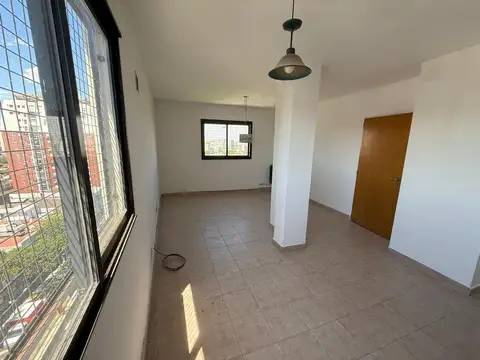 Pichincha 1600, Piso 9