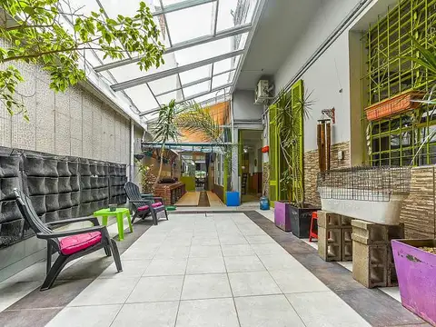 Venta PH 7 ambientes Tipo Casa Cochera Patio Terraza Parque Chacabuco limite Caballito