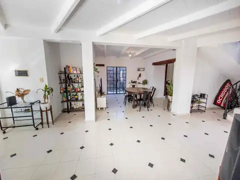 Depto Tipo Casa en Venta al Oeste