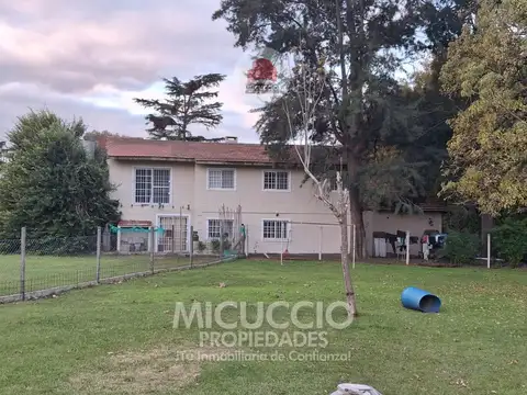 Casaquinta en venta | Kennedy N°1650 | Barrio El Cazador